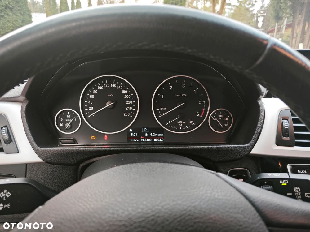 BMW Seria 3 316d Touring - 19