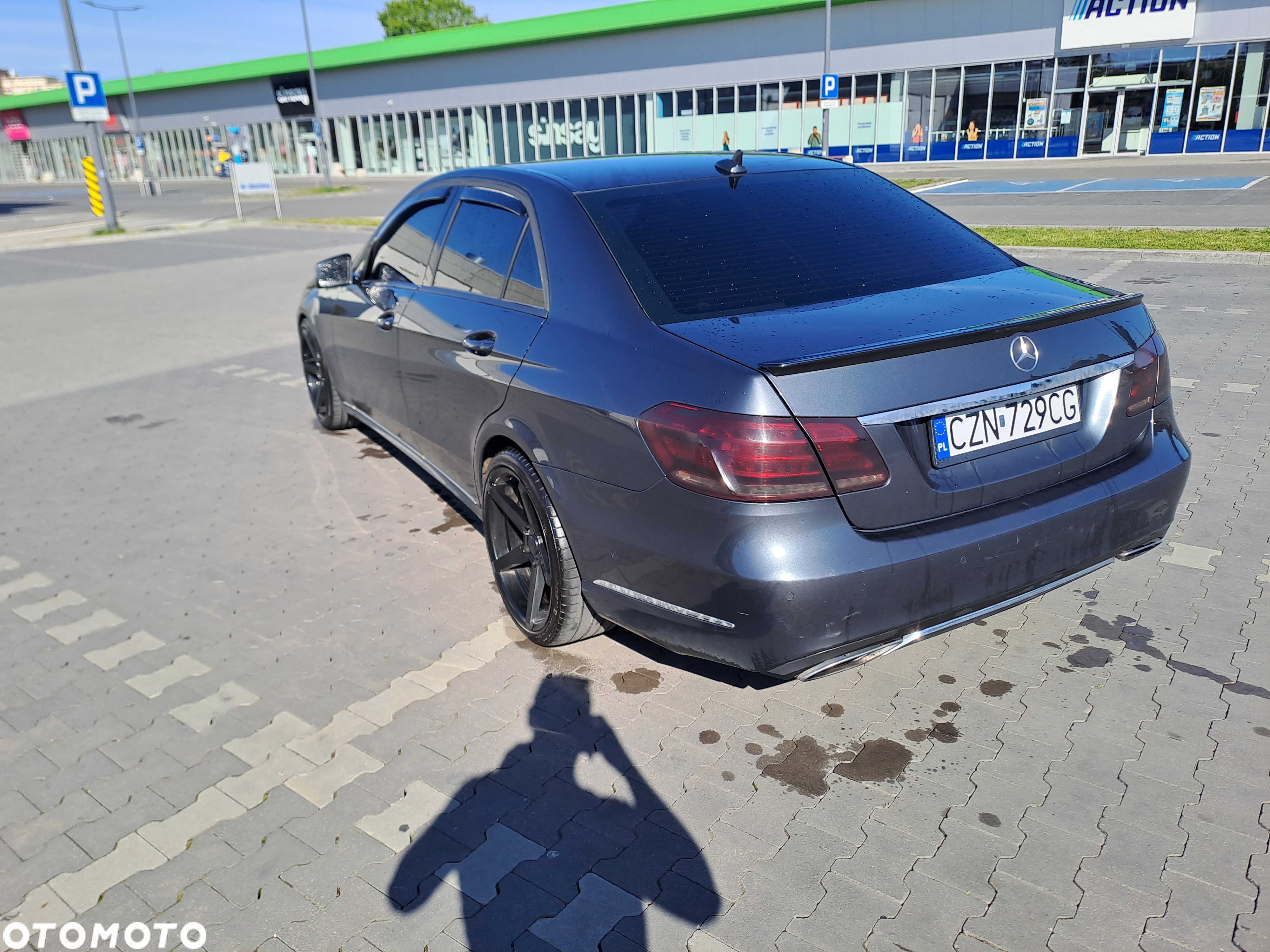 Mercedes-Benz Klasa E 220 T CDI DPF BlueEFFICIENCY 7G-TRONIC - 4