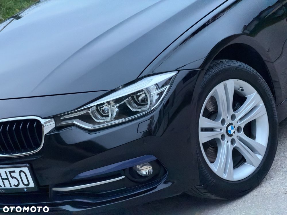 BMW Seria 3 320d Luxury Line sport - 11