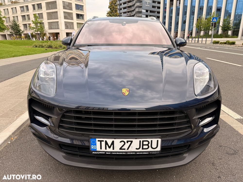 Porsche Macan - 2