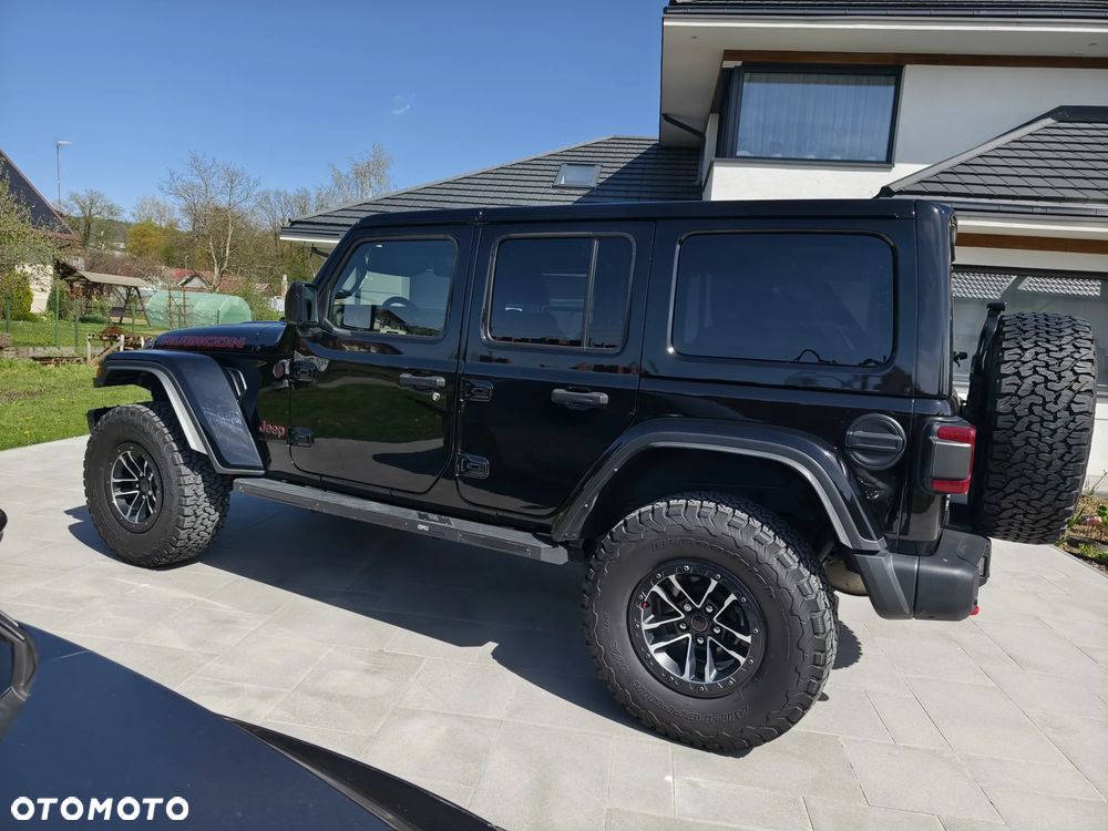 Jeep Wrangler - 3