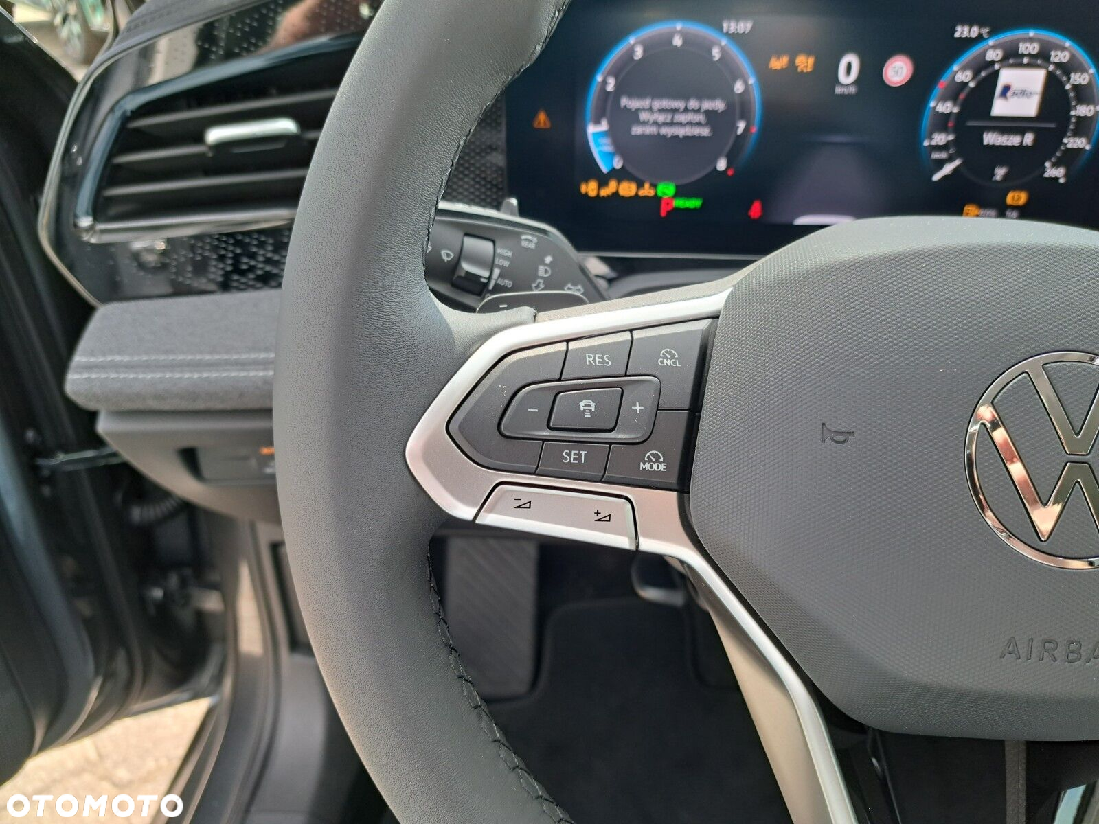 Volkswagen Passat 1.5 TSI ACT mHEV DSG - 21