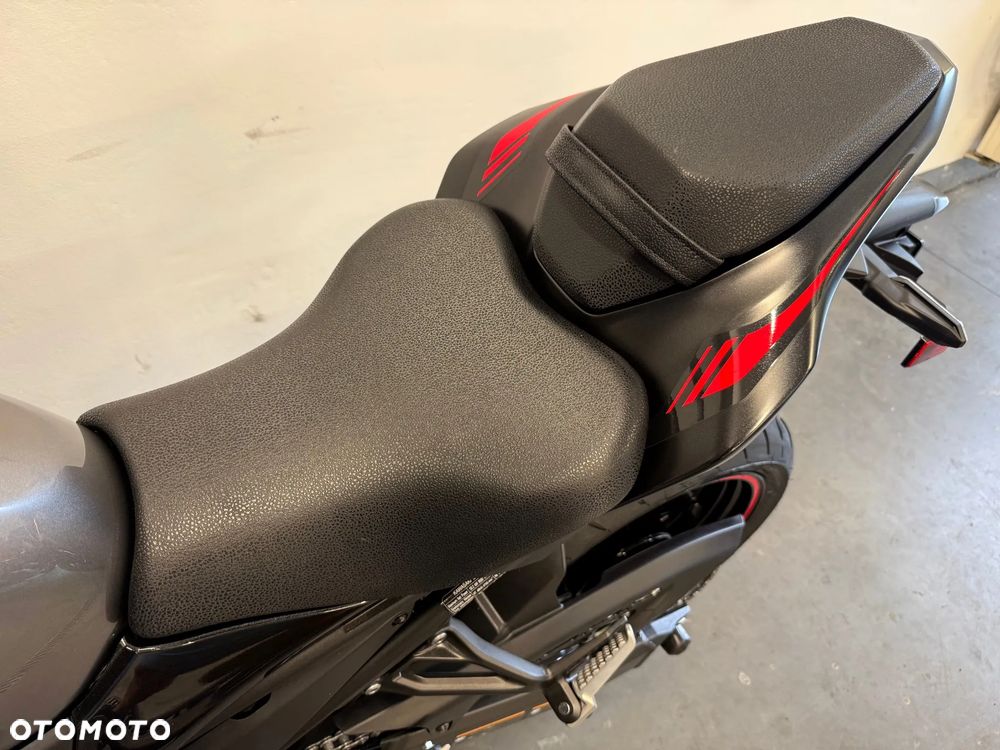 Kawasaki Z 900 - 29
