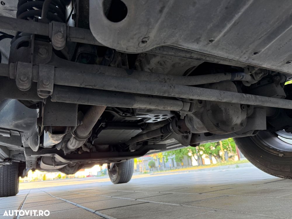 Jeep Grand Cherokee 2.7 CRD Overland - 16