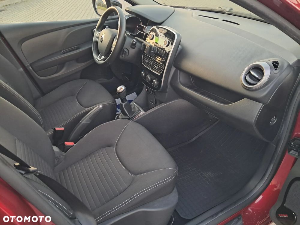 Renault Clio 1.2 16V 75 LIMITED - 20