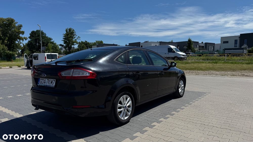 Ford Mondeo 2.0 TDCi Ambiente - 35