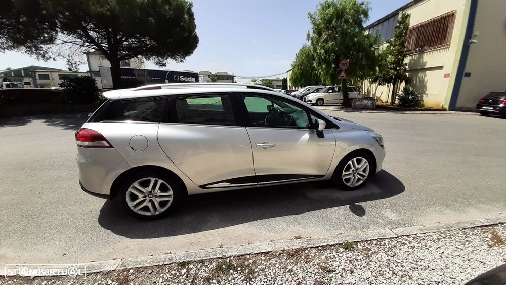 Renault Clio Sport Tourer (Energy) dCi 90 Start & Stop LIMITED - 17