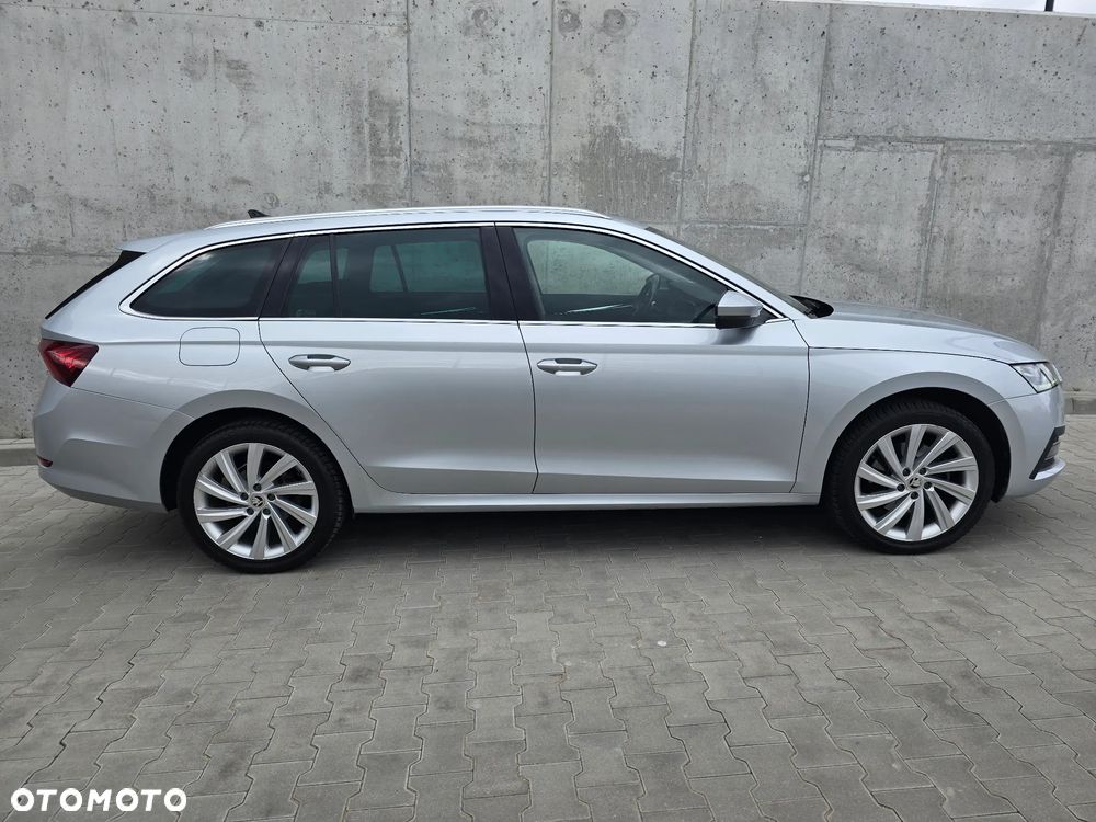 Skoda Octavia 2.0 TDI 4x4 Style DSG - 8