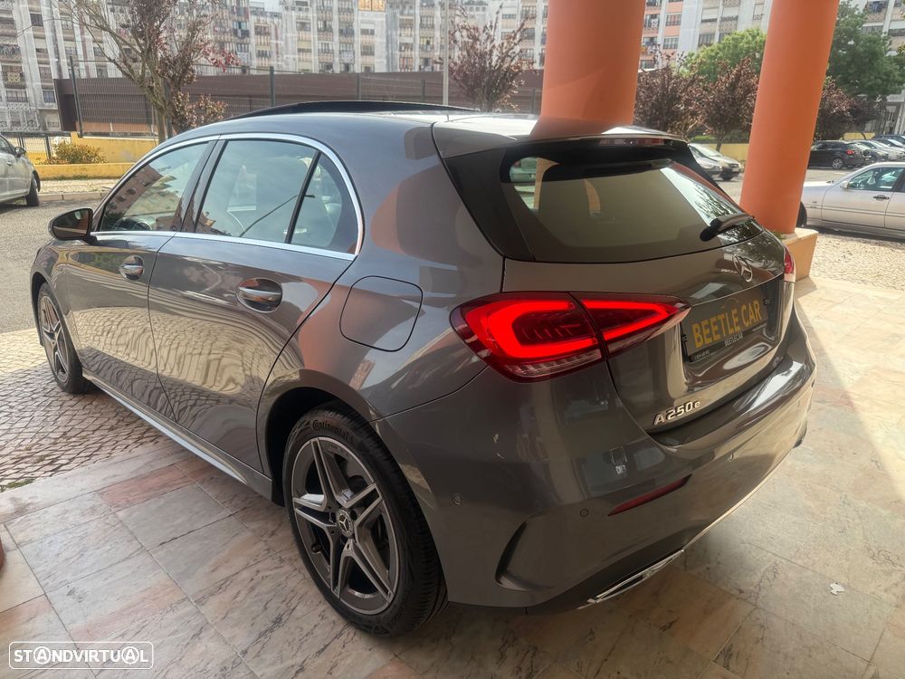 Mercedes-Benz A 250 e AMG Line - 12
