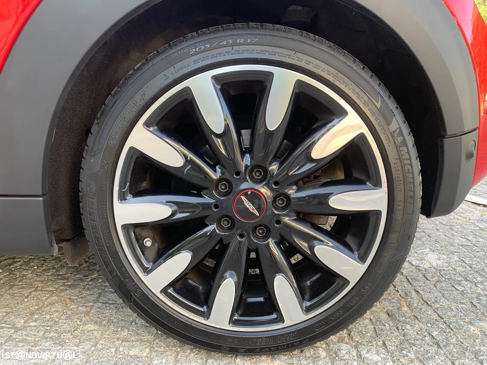 MINI 3 Portas Cooper S Sport Aut. - 28