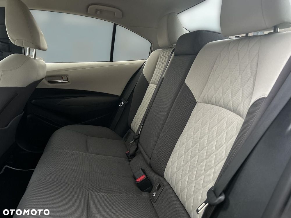 Toyota Corolla 1.8 Hybrid Comfort - 11