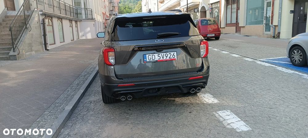 Ford Explorer - 6