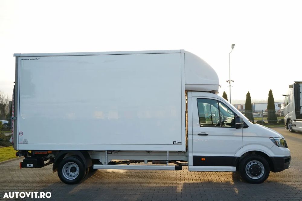 Volkswagen CRAFTER / CONTAINER / LIFT / 2019 / DUBLU / 3 LOCURI / - 9