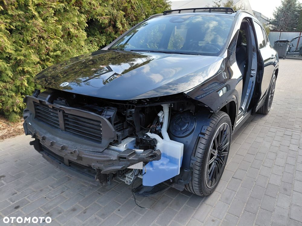 Mercedes-Benz GLA - 22