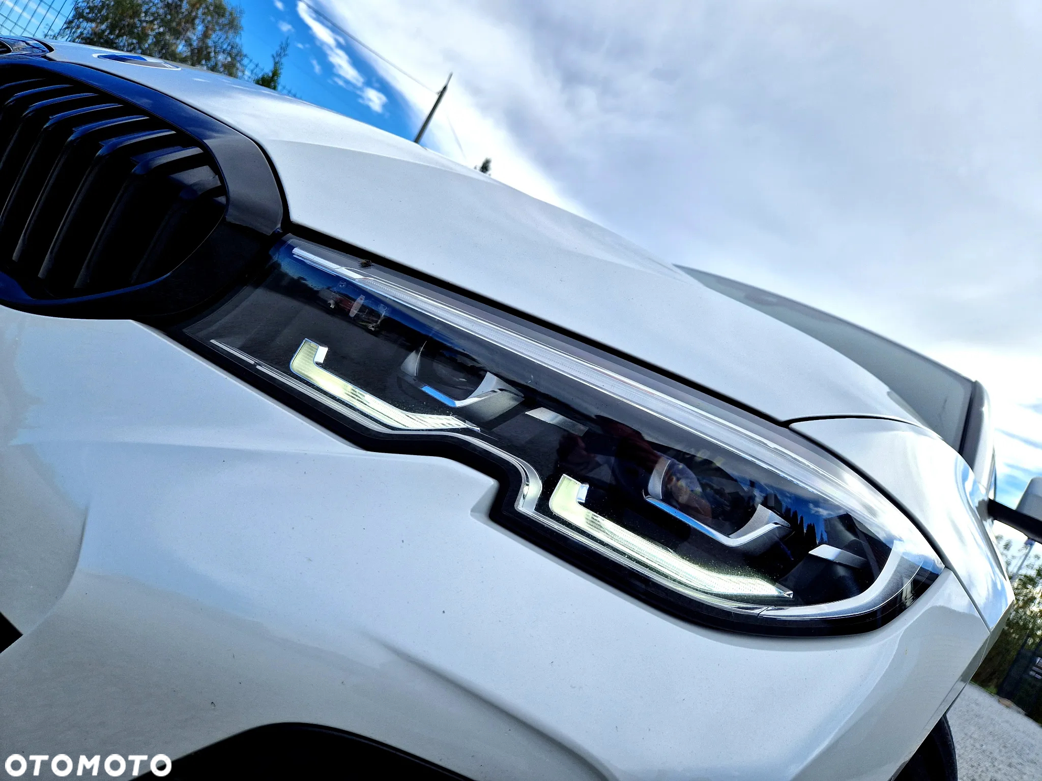 BMW Seria 3 330e M Sport sport - 32