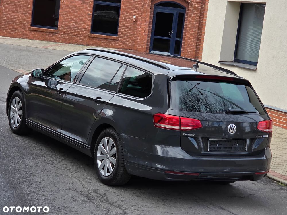 Volkswagen Passat 2.0 TDI (BlueMotion Technology) Trendline - 21