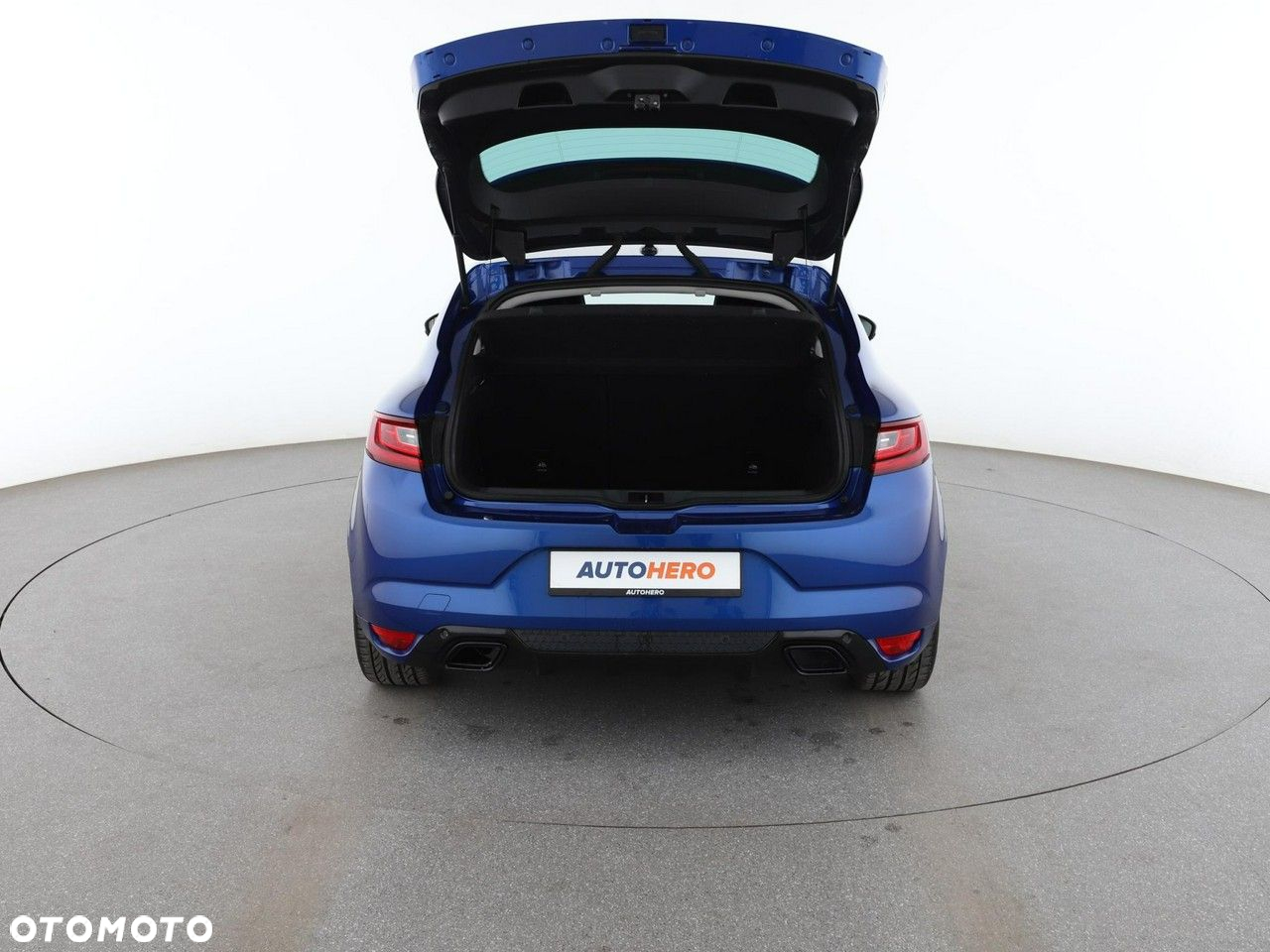 Renault Megane ENERGY TCe 205 EDC GT - 19