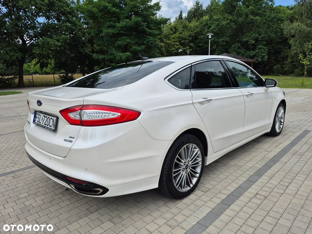 Ford Fusion - 5