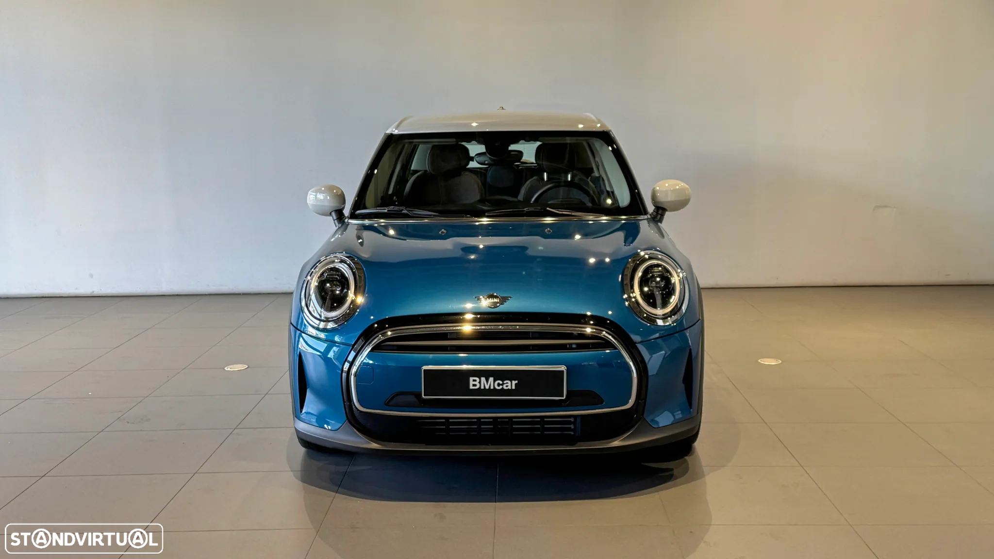 MINI 5 Portas Cooper Classic Auto - 3