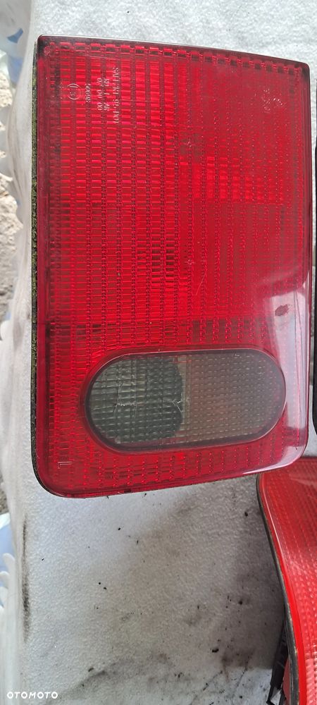 Lampa Tył Tylna w Klapę Błotnik Audi A8 D2 94-02 Oryginał - 7