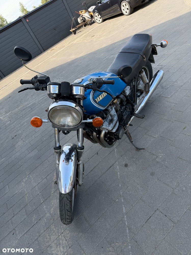 Yamaha XJ - 6