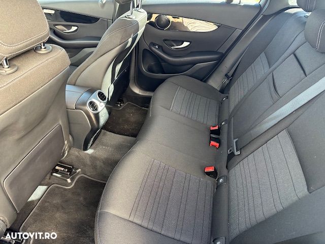 Mercedes-Benz GLC 220 d 4MATIC 9G-TRONIC - 21