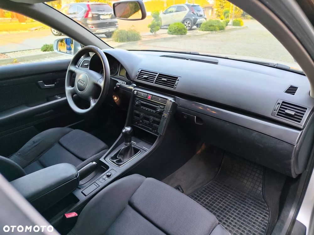 Audi A4 Avant 1.9 TDI - 11