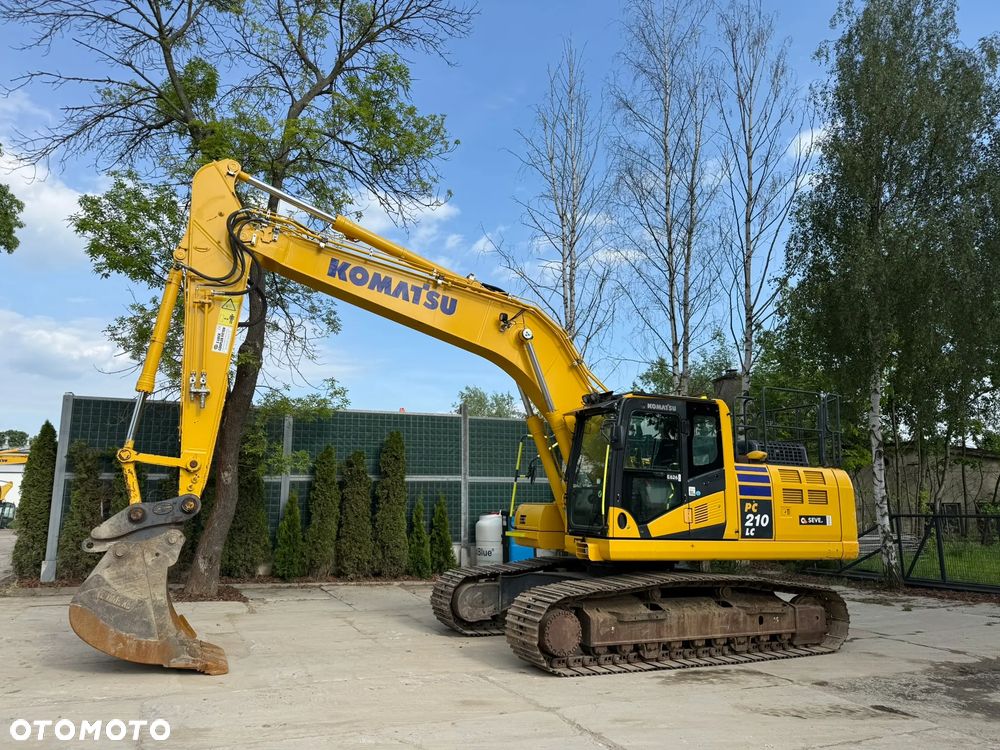 Komatsu PC 210 LC -11E0 - 18