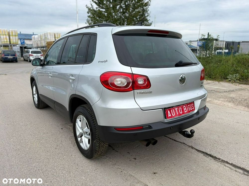 Volkswagen Tiguan - 9