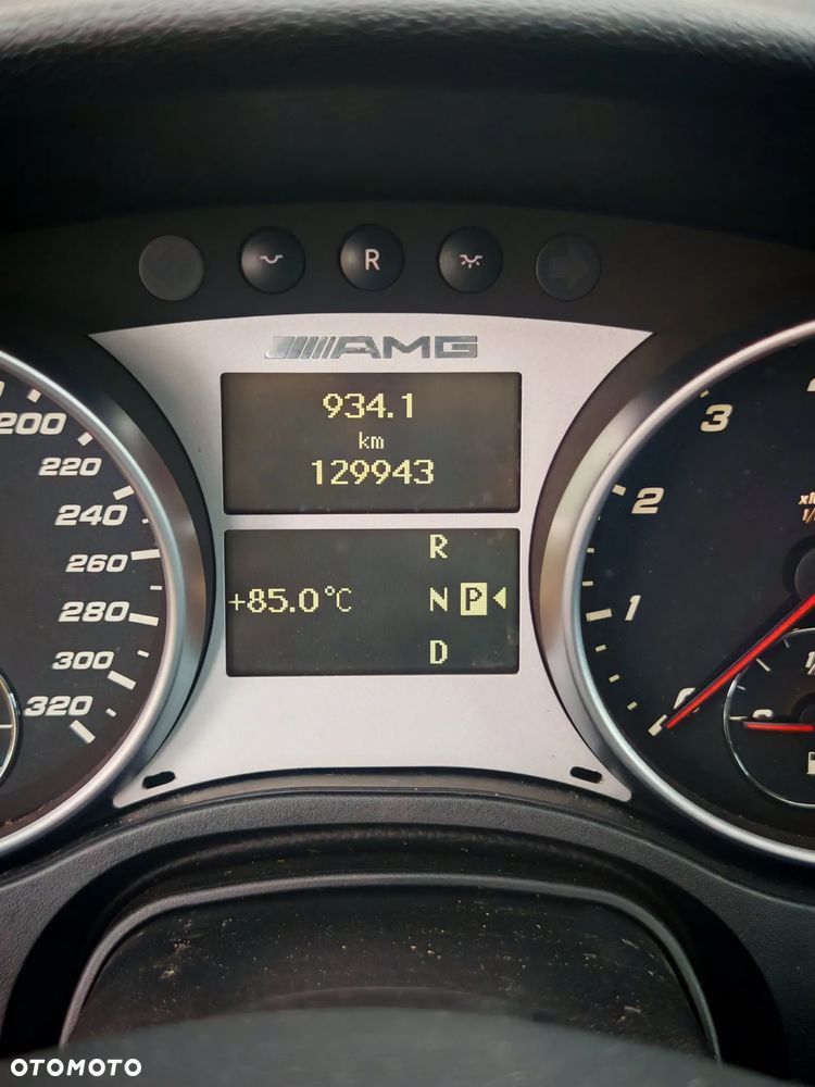 Mercedes-Benz ML 63 AMG 4Matic 7G-TRONIC - 3