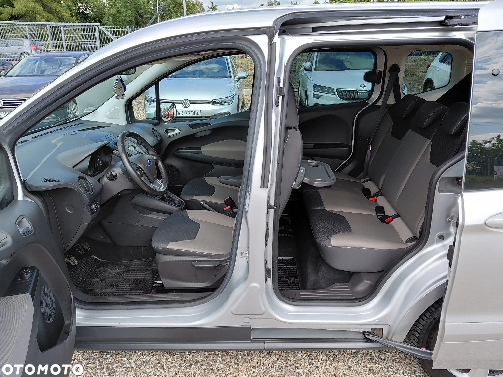 Ford Tourneo Courier 1.5 TDCi Trend - 27