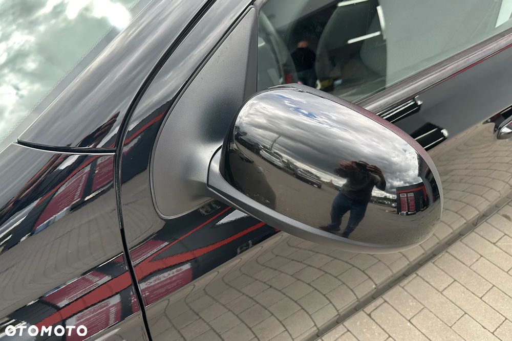Hyundai i20 - 19