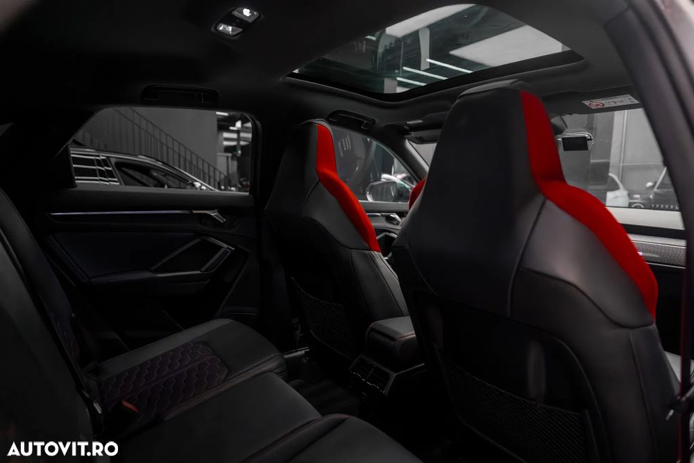 Audi RS Q3 RSQ3 Sportback quattro S tronic - 12