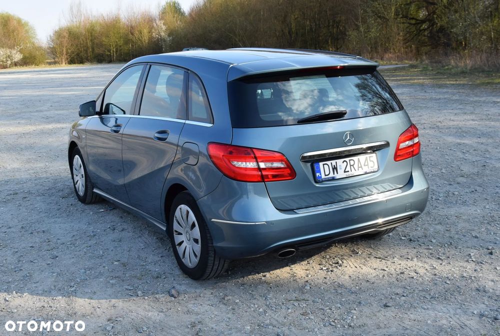 Mercedes-Benz Klasa B 200 (BlueEFFICIENCY) - 5