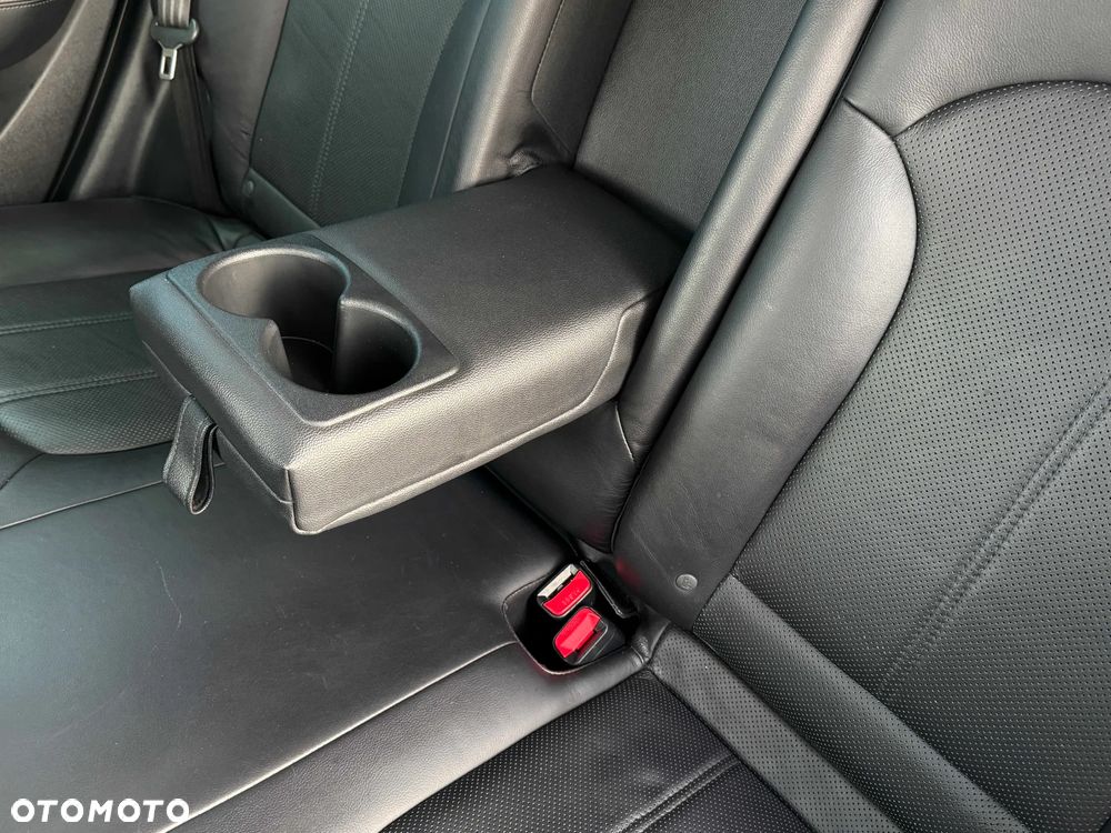 Hyundai ix35 1.6 GDI Premium 2WD - 35