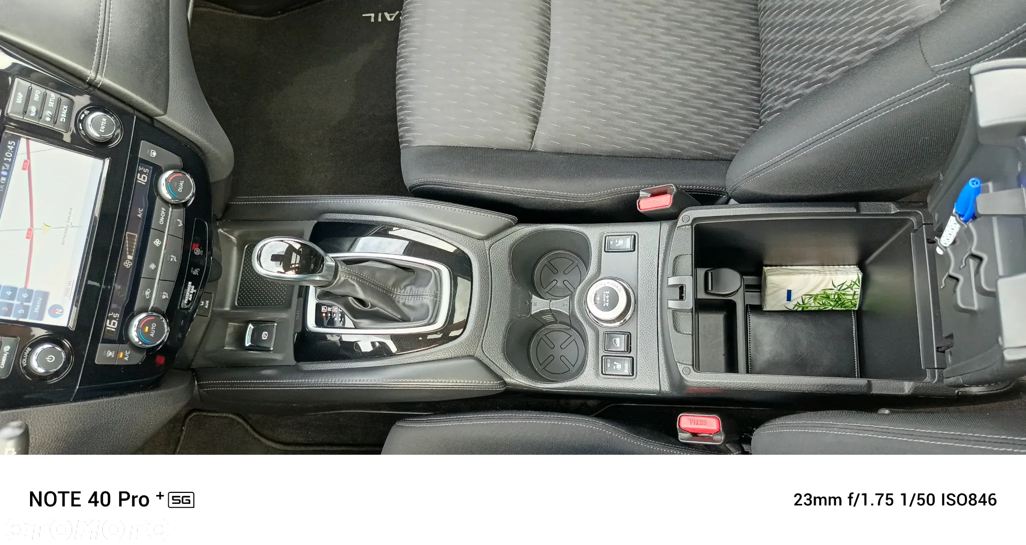 Nissan X-Trail 2.0 dCi ALL-MODE 4x4i Xtronic Tekna - 25