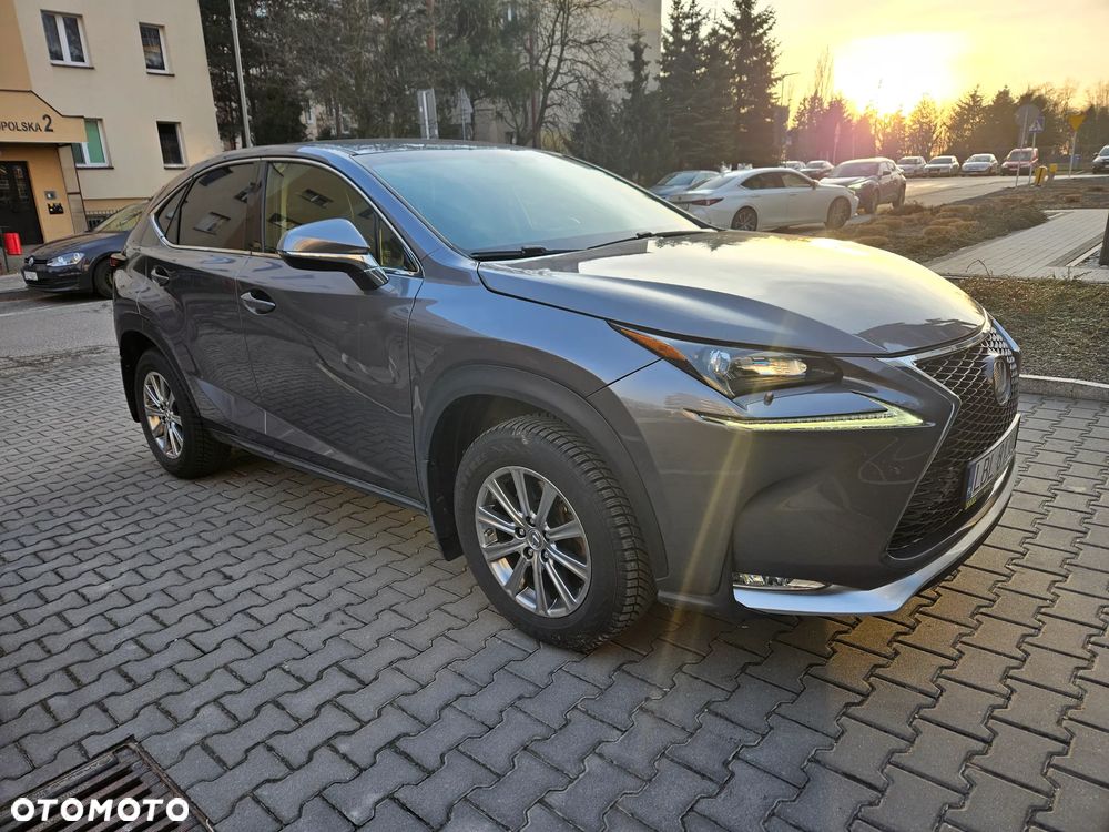 Lexus NX 200t AWD - 7