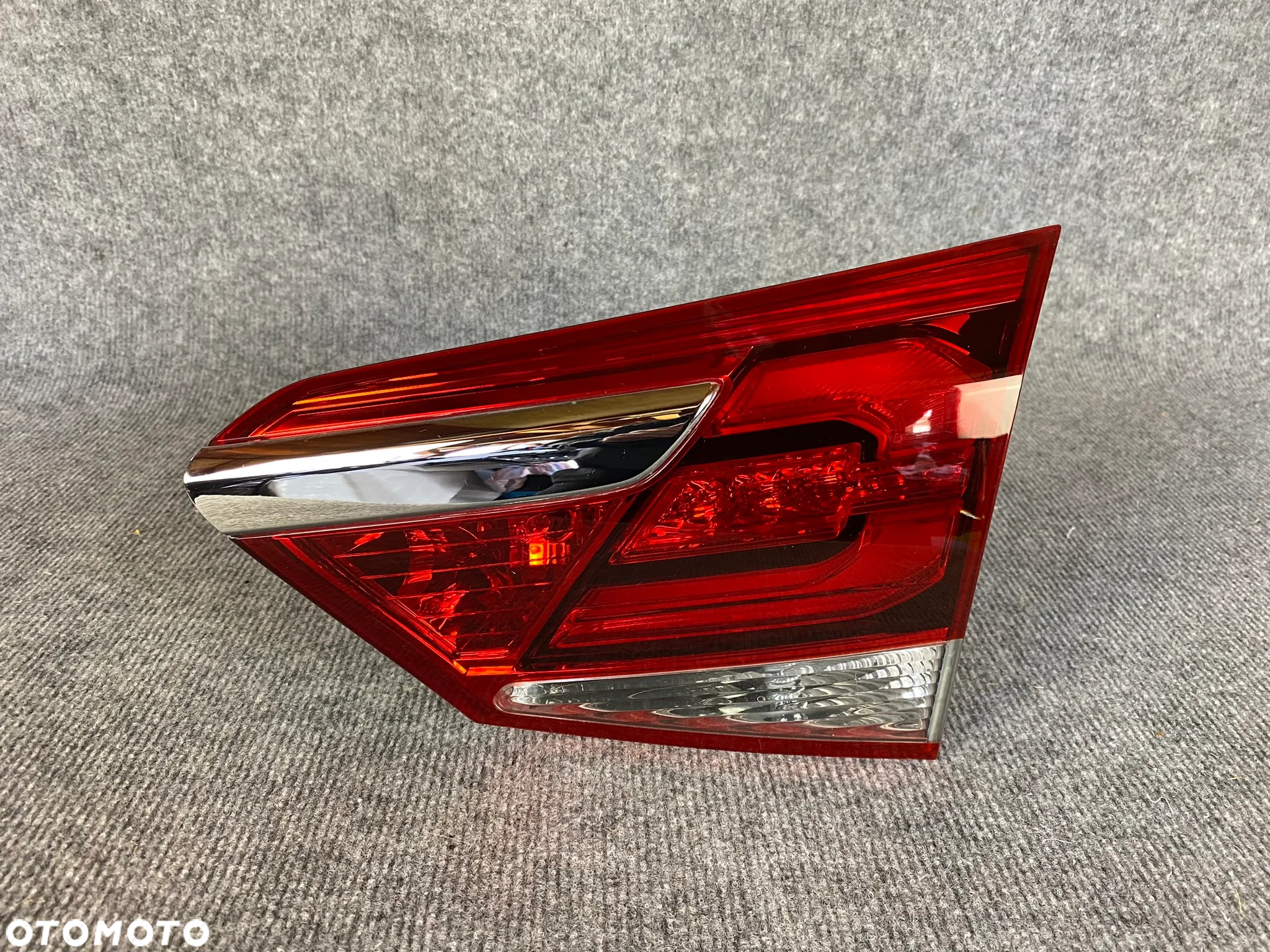LAMPY TYLNE TYŁ L+P NA KLAPE - HYUNDAI I40 I KOMBI LIFT 14-18 - 14