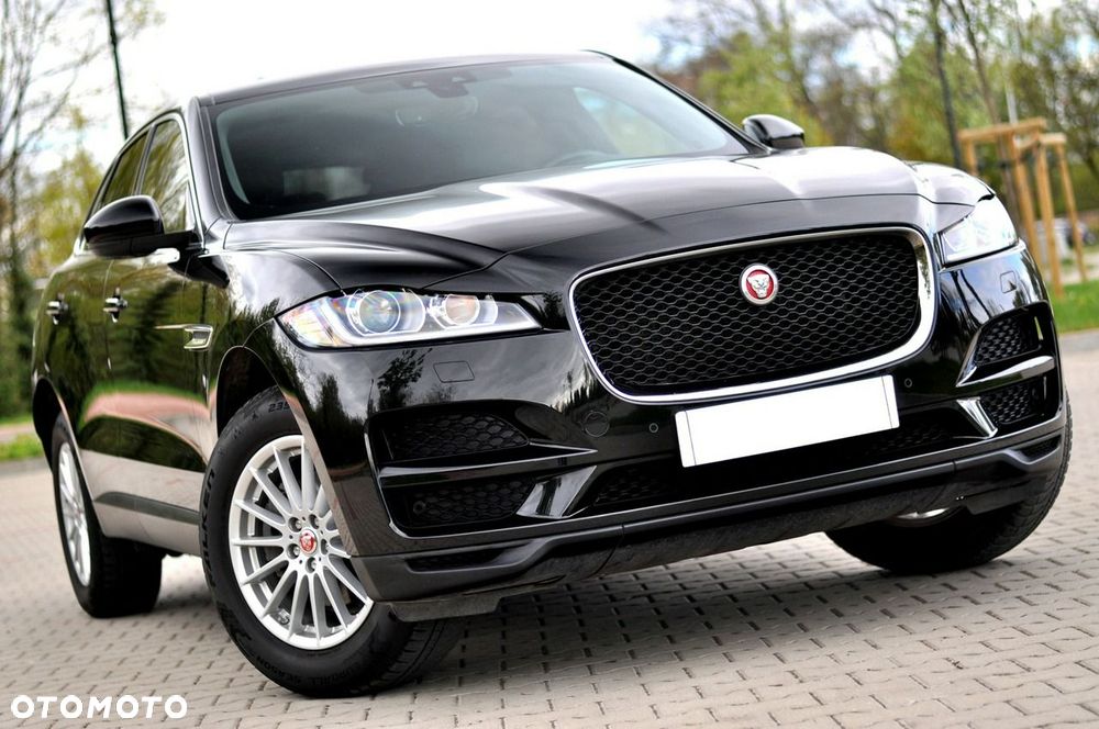 Jaguar F-Pace 20d Portfolio - 33