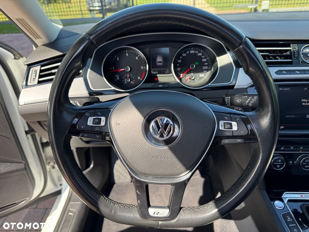 Volkswagen Passat 2.0 TDI SCR (BlueMotion Tech) 4Mot DSG Highline - 30