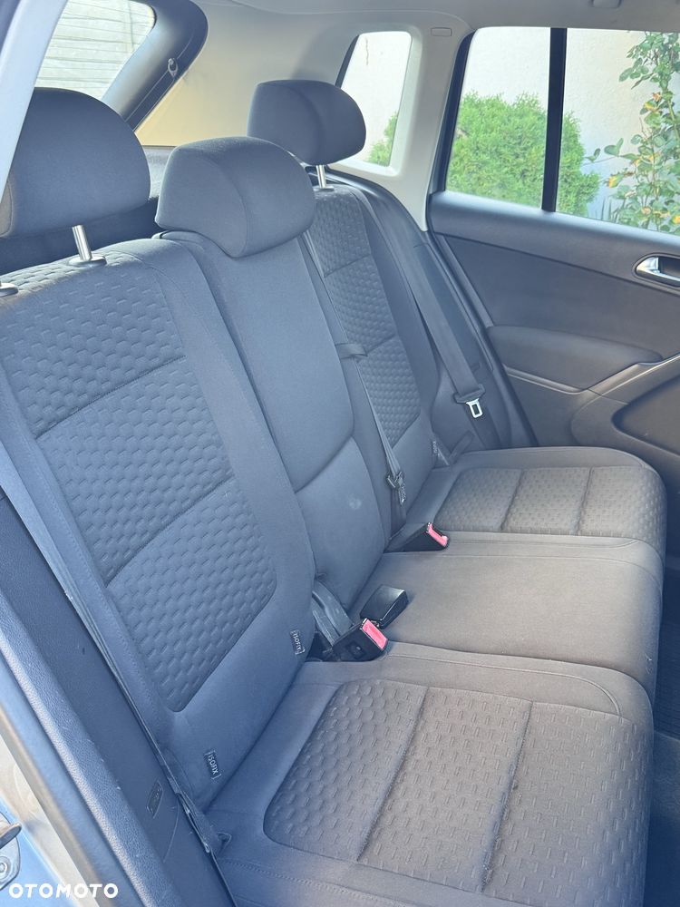 Volkswagen Tiguan - 8