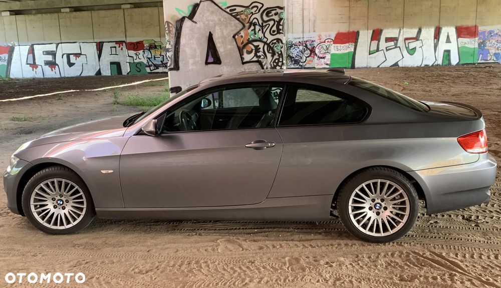 BMW Seria 3 - 26