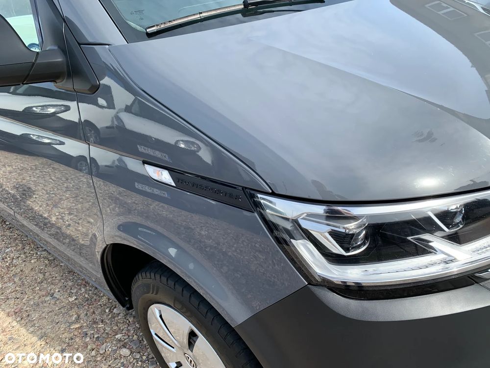 Volkswagen TRANSPORTER MOCNY T6 SILNIK DNA 2.0TDI MOC 150KM DSG7 SKRZYNIA AUTOMAT Ilość miejsc 9 osobowy ZABUDOWA KOMBI VAN MINIBUS SPECJALNA CARAVELLE Lampy Bi-LED Kamera  Radar 2x boczne drzwi przesuwne! Aktywny tempomat, Asystent pasa, System zmiany pasa, Podgrzewane fotele, Dwustrefowa Klimatyzacja i ogrzewanie! Fabryczne oryginał WEBASTO 5kW THERMO COMFORT SE Szybkie nagrzewanie silnika zimą! - 23