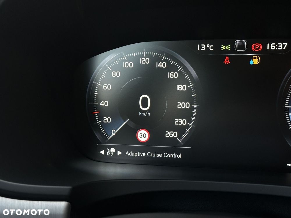 Volvo S90 - 23