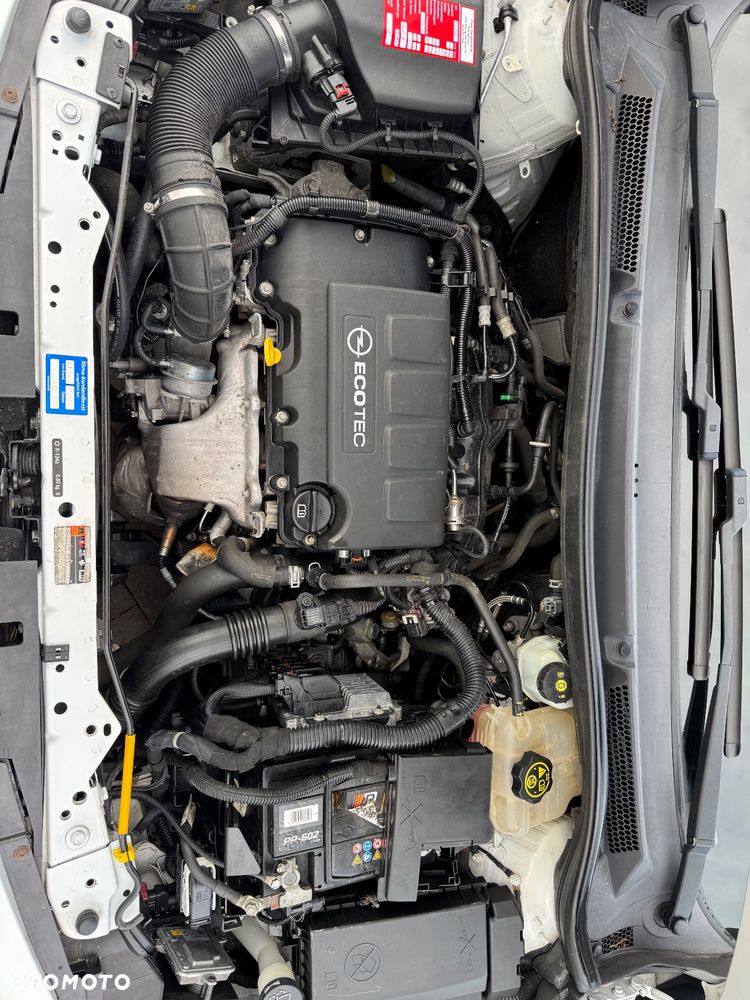 Opel Astra 1.4 T Sport EU6 - 10