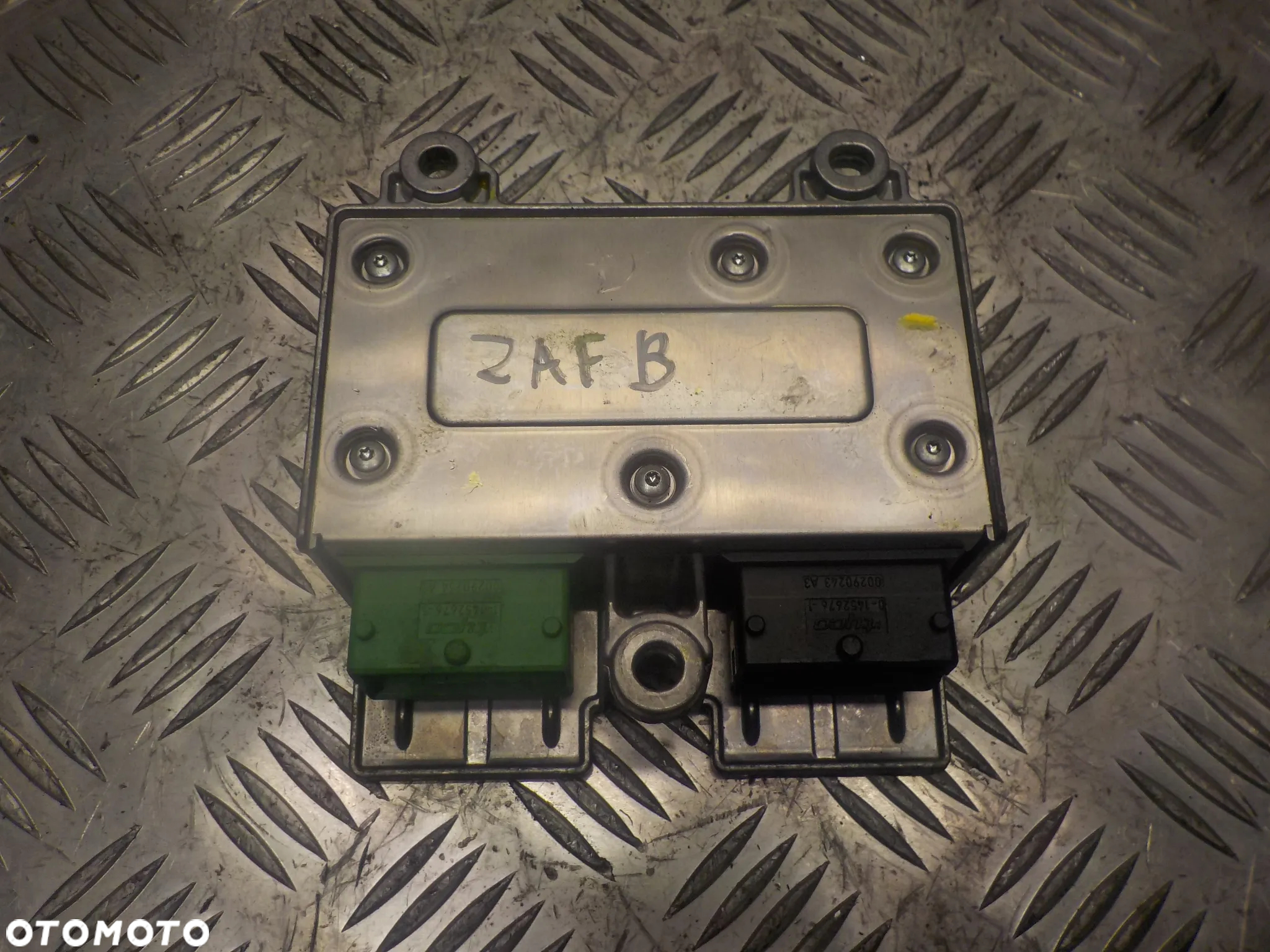 OPEL ZAFIRA B STEROWNIK SENSOR AIRBAG 13137907 - 2