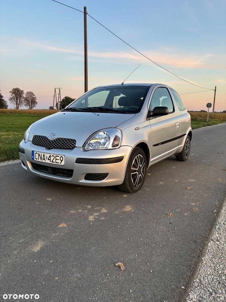 Toyota Yaris - 2