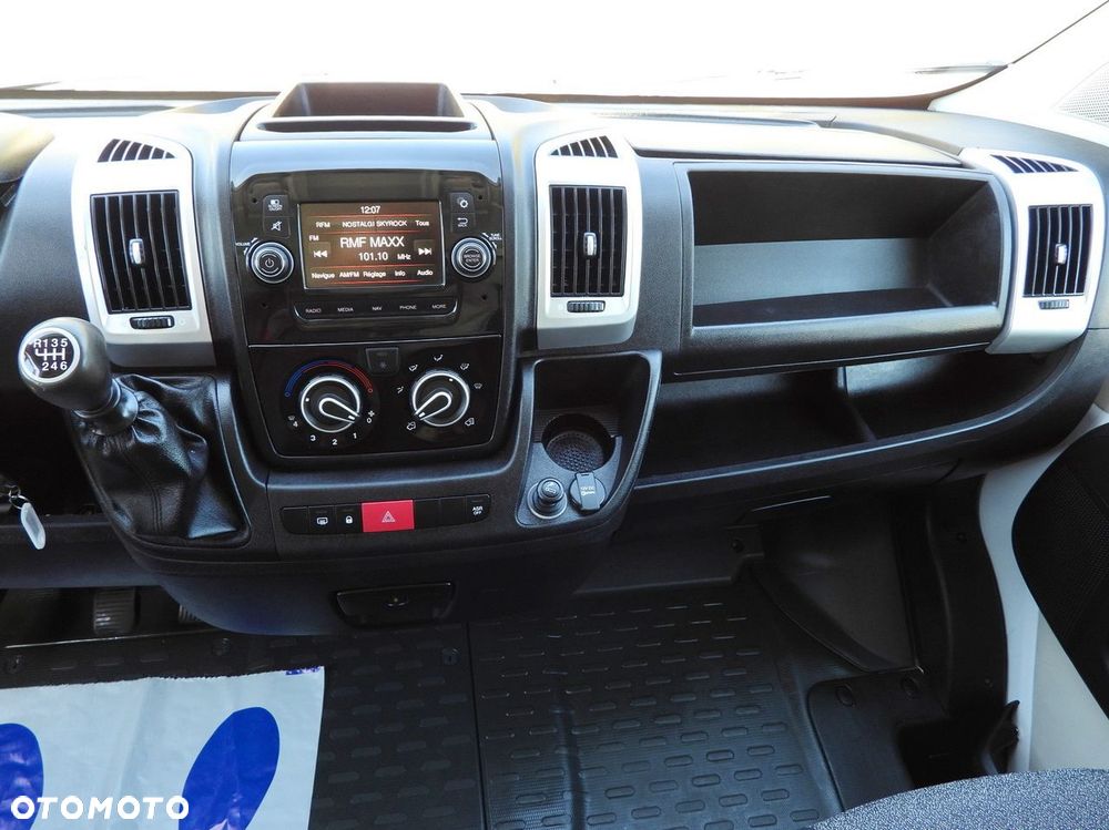 Fiat DUCATO KONTENER 9 PALET TEMPOMAT NAWIGACJA LEDY KLIMATYZACJA  130KM - 34