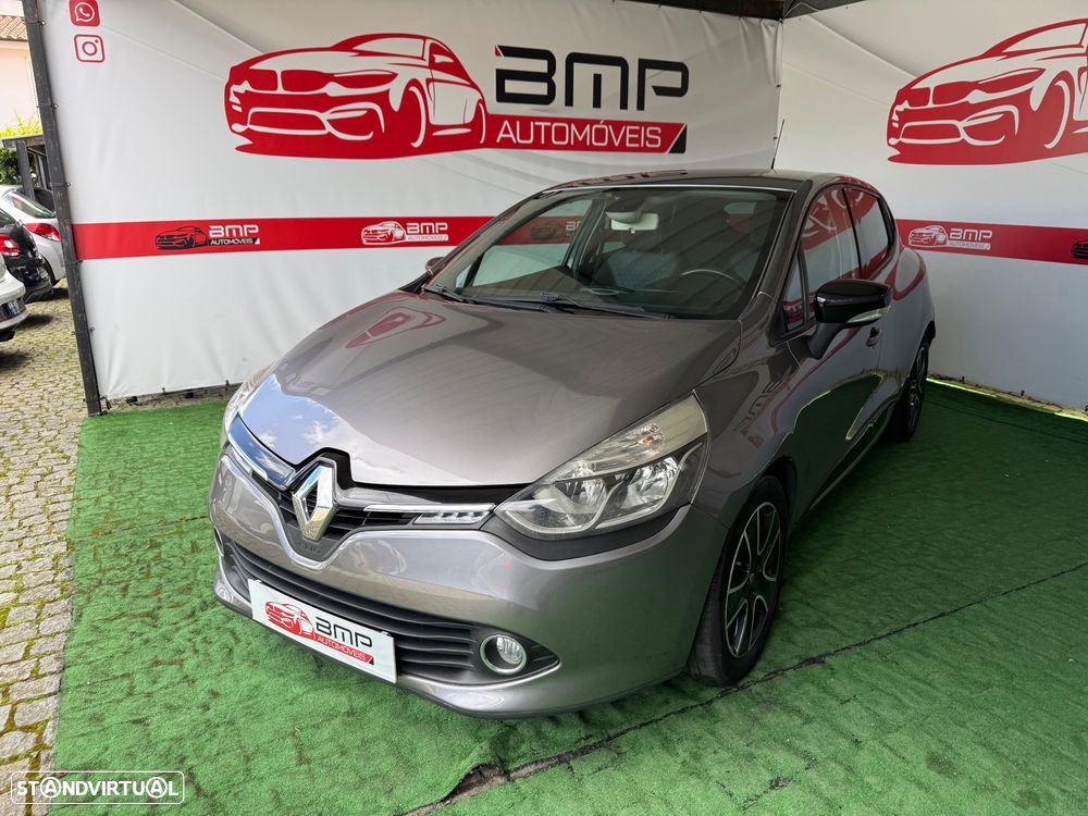 Renault Clio 1.5 dCi Dynamique S - 1