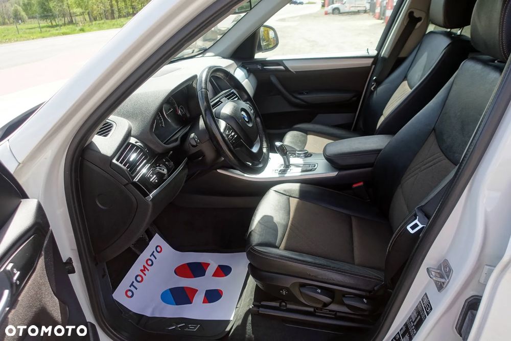 BMW X3 xDrive20d xLine - 13